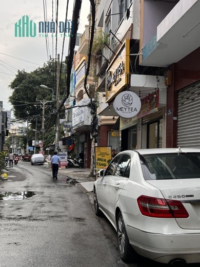 TRUNG TÂM PHÚ NHUẬN - XE TẢI THÔNG - GIÁ CHƯA TỚI 90tr/m².