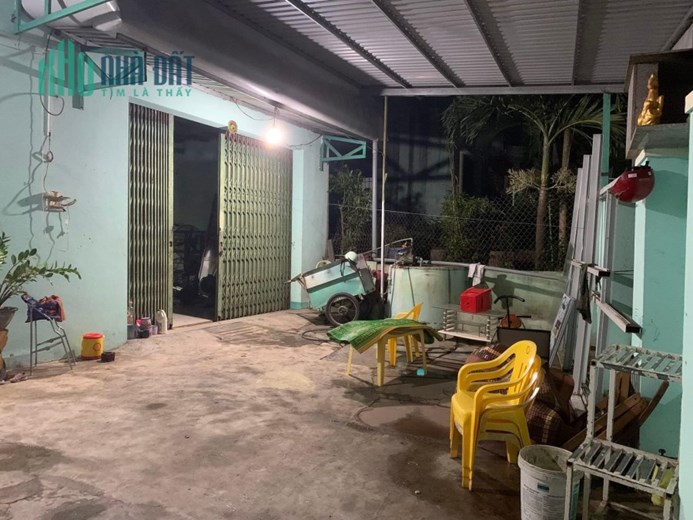 Bán Nhà Mặt Tiền Âu Cơ P. Bùi Thị Xuân Quy Nhơn , 257,8m2 , Cấp 4, Giá 2 Tỷ 500Tr