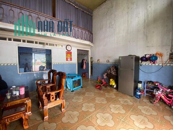 Bán Nhà Mặt Tiền Quốc Lộ 1A P.Bùi Thị Xuân Quy Nhơn , 90m2 , Mê Lỡ , Giá 2 Tỷ 300Tr