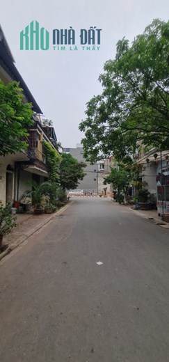 BÁN ĐẤT ĐỨC GIANG - NGÕ TỐ HƠN PHỐ, VỈA HÈ THÊNH THANG, KINH DOANH ĐA DẠNG, XÂY VĂN PHÒNG TUYỆT