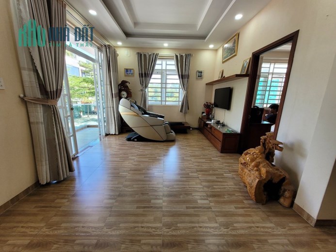CHO THUÊ NHÀ LÔ GÓC KĐT HÀ QUANG 2, GIÁ 38TR/THÁNG
