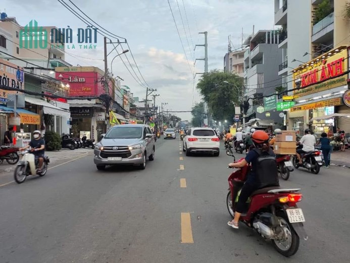 BÁN NHÀ MẶT TIỀN MINH PHỤNG QUẬN 11, NGANG 13.3 X 17.2, 187M2, 24.5 TỶ.