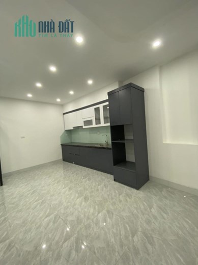 BÁN NHÀ PHẠM NGỌC THẠCH, THANG MÁY, Ô TÔ, 55M2 6T MT5M, GIÁ 11 TỶ