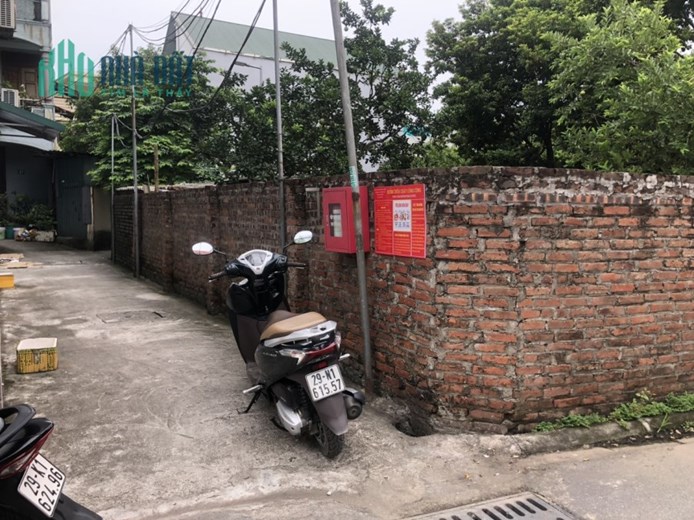Bán đất Đông Dư, Ba Thoáng, ô tô, 70 m2, MT 4,4 m, giá chỉ 1,5 tỷ.