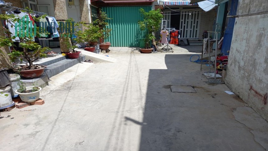 Bán nhà QUỐC LỘ 1A PHƯỜNG Đông Hưng Thuận Q.12, Ngan lớn 8m, 3 mặt hẻm, giá giảm còn 3.4 tỷ