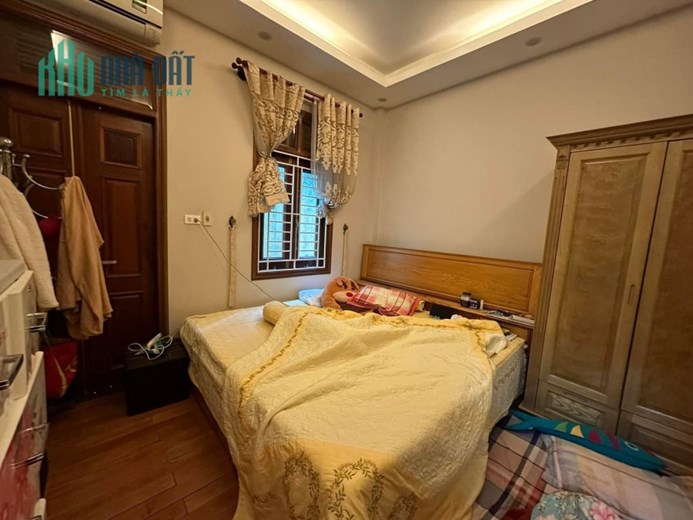 Chủ Nhà Cần Thanh Khoản Gấp Căn Nhà Mặt Phố Vũ Phạm Hàm Trung Tâm Quận Cầu Giấy