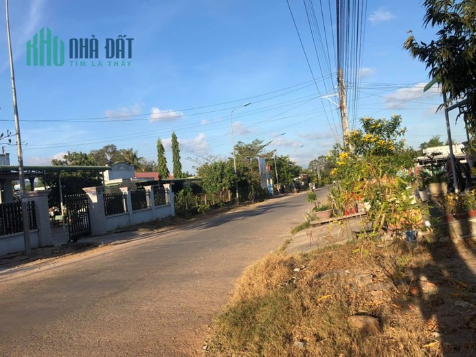 trong tay không tiền nên bán gấp lô đất full thổ cư ở bàu bàng