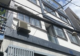 bán nhà đường số 6 , phường 6 - quận 4 , hẻm xe hơi , xây dựng 4 tang có 7 PN.