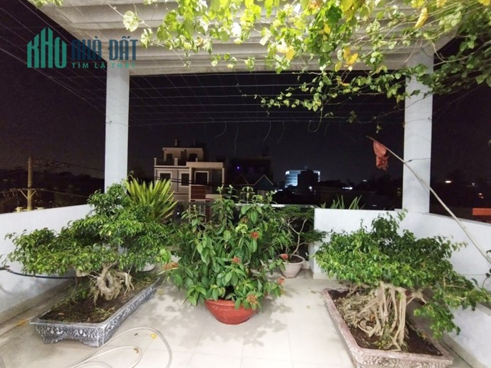 MẶT TIỀN KINH DOANH ĐỈNH THẠNH LỘC QUẬN 12, NGANG 5M, HƠN 133M2, 3 TẦNG, NHÀ MỚI CHỈ HƠN 7 TỶ.