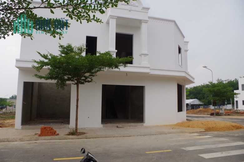 Bán lô đất thổ cư 100%