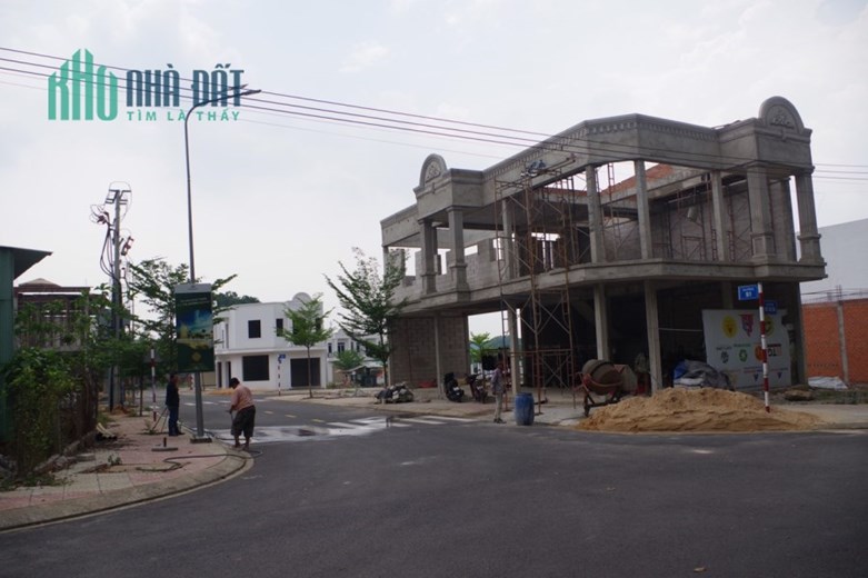 Bán lô đất thổ cư 100%