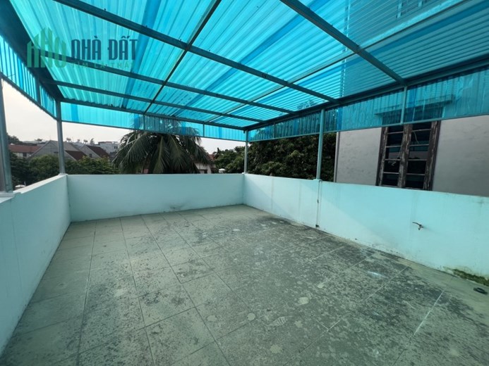 Bán nhà 3 tầng Lô góc Ô Tô đỗ đẹp thoáng giá rẻ tại ngõ 604 Ngọc Thuỵ - Long Biên