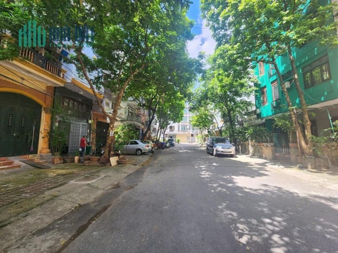 Bán toà CCMN Hồ Tùng Mậu 10 tầng Thang máy 78m2, KD cho thuê, Giá 15.5 tỷ