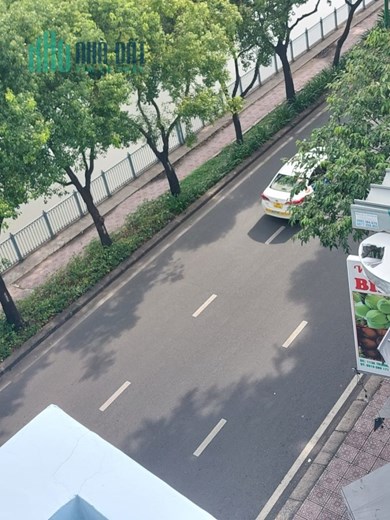 Cần tiền bán nhà Mặt Trường Sa, Phường 13 Phú Nhuận