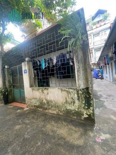 Đất Lô góc phú diễn 2 mặt thoáng, DT: 60m×4m mặt tiền, ngõ thông ô tô đỗ cổng, giá 3.980 tỷ