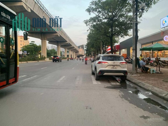 Bán nhà Cầu Diễn 5 tầng hiện đại, ngõ riêng thẳng tắp 10m ra ô tô tránh, giá hơn 3 tỷ