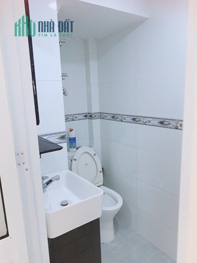 Nhà nhỏ xinh xinh phường hiệp Bình Chánh Thủ Đức ngay gigamail 19m2 giá 2 tỷ 3
