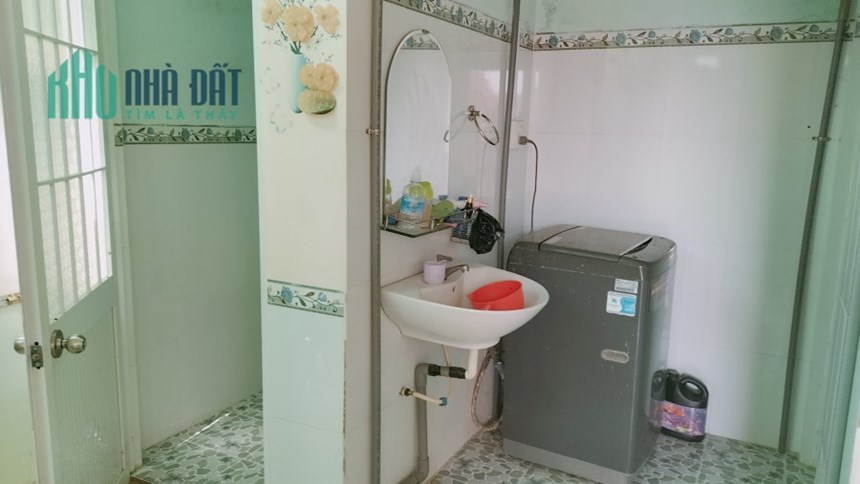 Bán 200m2 nhà đất tại thị xã Ninh Hoà, Khánh Hoà, SHR 1.24 tỷ. Lh:0376456779.