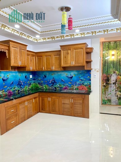 Bán nhà HXH Lê Văn Quới, 5 tầng xe hơi vào nhà, 68m2, 4PN, 5WC, chủ giảm 500tr còn 8tỷ7.