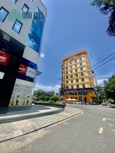 BÁN TÒA MOTEL 5 TẦNG - ĐỐI DIỆN TRƯỜNG ĐH KIẾN TRÚC & ĐÔNG Á