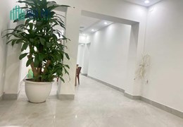 Tìm người hợp tác làm chung mặt bằng tầng 1 khu tập thể Nguyên Hồng - Thành Công, rất đông dân
