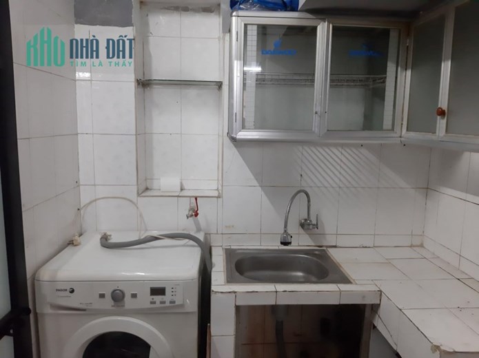 Chính chủ bán nhà tầng 1 tập thể C3 Hoàng Ngọc Phách, Đống Đa, Hà Nội.