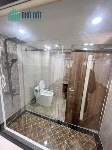 Nhà mới 4 tầng MẶT TIỀN Phạm Thế Hiển 4x20m P3Q8 - 19.6 Tỷ