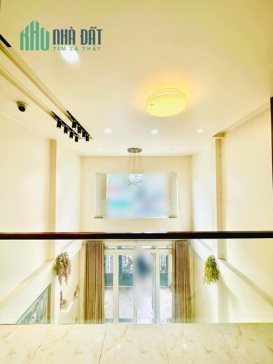 Bán nhà mặt tiền Trịnh Đình Trọng, ngay Khuông Việt, nhà mới 4 Tầng, 4x12m, 4PN, 8.8 tỷ