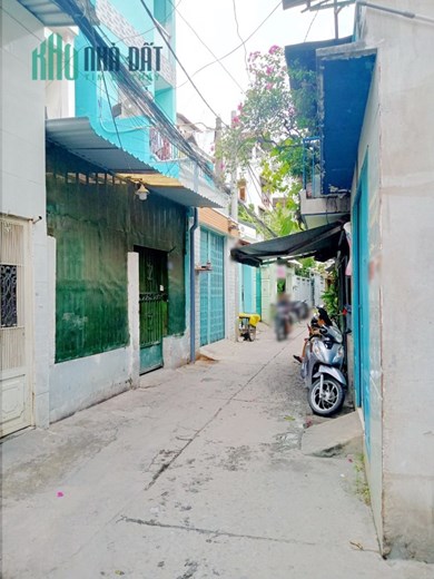 Nhà thuê trệt, lầu hẻm 4m Dương Bá Trạc P1 Q8 - Giá : 7 Triệu
