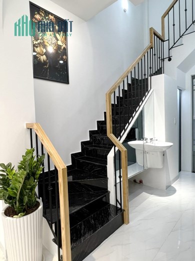 Nhà bán 3 Tầng mới đẹp, hẻm thông 14 Nguyễn Duy P8Q8 - Giá: 5 Tỷ 2