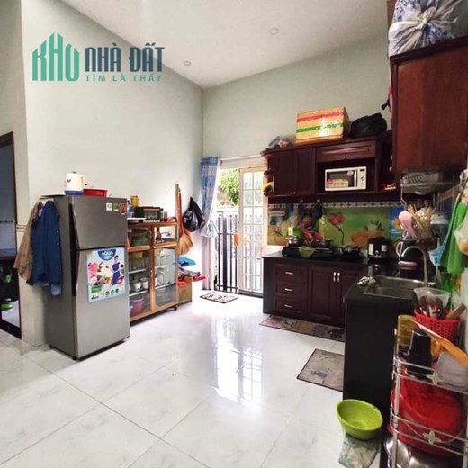 Nhà bán 126m2 mặt tiền đường tỉnh lộ 10 Bình Tân Giá 9.5 tỷ