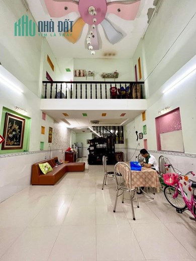 NHÀ LẦU LỬNG - VỊ TRÍ ĐẸP - HẺM 3- ĐƯỜNG 3/2, NINH KIỀU, CẦN THƠ