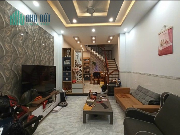 Nhà Thống Nhất, 4x11m, Hẻm 4m, 5 tầng kiên cố chỉ 4.6 tỷ TL
