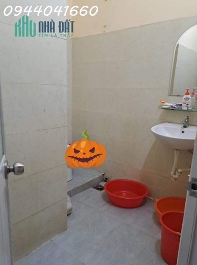 Nhà Bán SÁT Thạnh Lộc15 ngang 4 dài 13.5 chỉ 3tỷ 6Phường Thạnh Lộc Quận 12