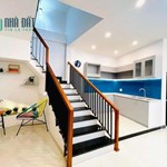 Nhà sát Mặt Tiền Núi Thành, Ô tô đậu 10m, 41m2, 3 tầng đẹp, 2.x tỷ