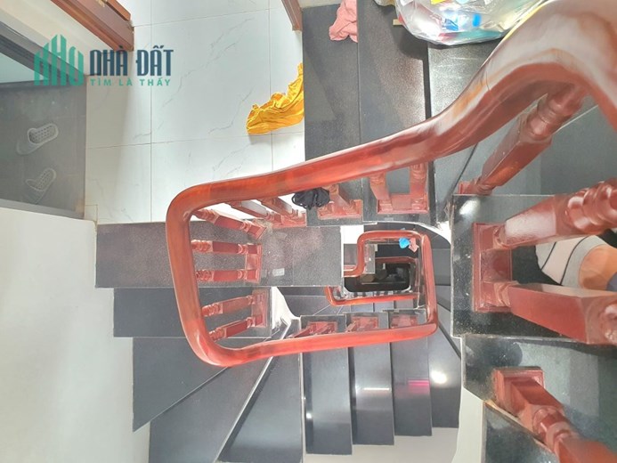 Bán nhà chợ Mỗ Lao Hà Đông 30m*5Tgần ô tô chỉ nhỉnh 3 tỷ