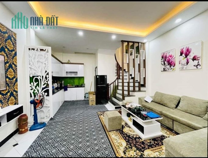 Trường Chinh Lô Góc 30m2*3.5T Nhà Đẹp Thanh Xuân giáp Đống Đa 3.5 tỷ