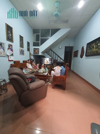 Bán nhà 61m2 phố Âu Cơ, Tây Hồ Thang máy Nhập Dòng tiền khủng Giá 8.3 Tỷ