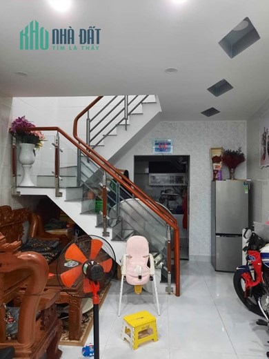 Bán nhà HXH Phạm Văn Chiêu, 3.6x14m2, vuông vức, 2 tầng BTCT chỉ 3.8 tỷ TL