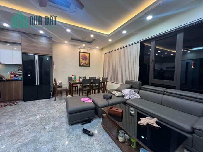 bán nhà mặt phố Lâm Du, 64m x 5tầng, mặt tiền 6m, gara, kinh doanh