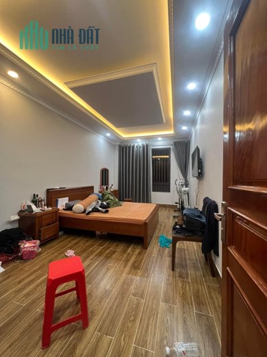 bán nhà mặt phố Lâm Du, 64m x 5tầng, mặt tiền 6m, gara, kinh doanh