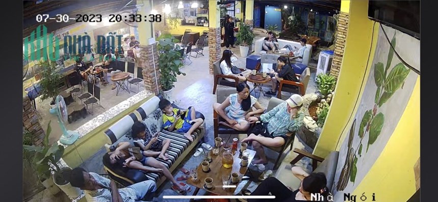 Quận 9 ! HOT HOT , Nhanh còn – SANG RẺ QUÁN CAFE SÂN VƯỜN, Tel : 0935113265