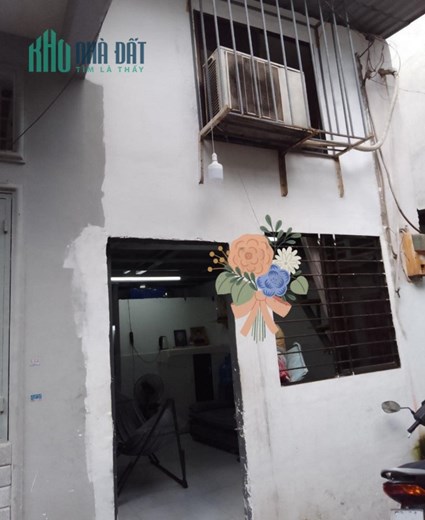 Bán gấp nhà 2 tầng 17m2, Lê Liễu, Tân Phú, chỉ 1.8 tỷ thương lượng