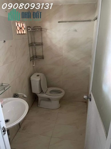 Bán Nhà Phú Nhuận Phường 5 Hẻm 304/ Thích Quảng Đức Dt : 55M2 , 3 Pn Giá 4 Tỷ 650 ( Còn Thương