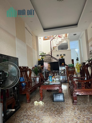 NHÀ NGUYỄN TƯ GIẢN- 2 TẦNG -DIÊN TÍCH 115M2- 4X 28 CHỈ 80 TRIỆU/M2- GIÁ 9.3 TỶ