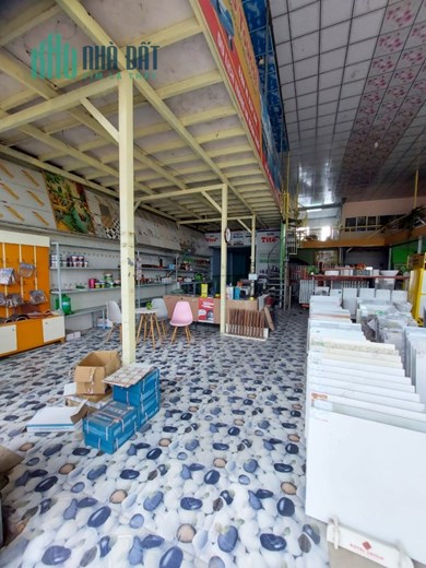 Cần Bán cửa hàng mặt tiền Trần Hưng Đạo, Long Xuyên, An Giang.