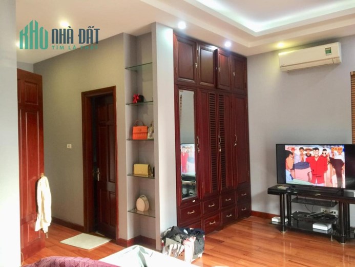 Bán biệt thự khu đấu giá Tứ Hiệp - Ngũ Hiệp, Thanh Trì 220m2 vị trí đẹp.