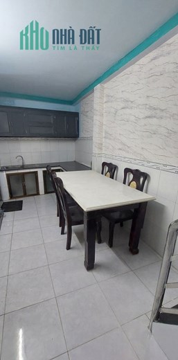 Bán nhà đẹp 2 tầng 2PN, 30m2, Tỉnh Lộ 10, Bình Tân, chỉ 2.25 tỷ thương lượng