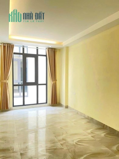 Bán nhà 62m2 phố Âu Cơ, Tây Hồ Thang máy XỊN Dòng tiền 800 triệu/năm Giá 8.3 Tỷ