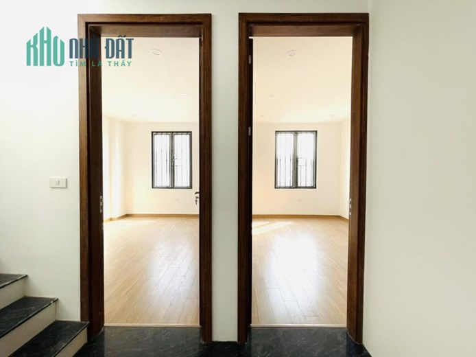 Bán nhà 63m2 phố Âu Cơ, Tây Hồ Thang máy Dòng tiền khủng Giá 8.3 Tỷ